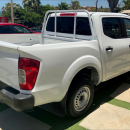 Nissan NP 300 FRONTIER Arriba 10