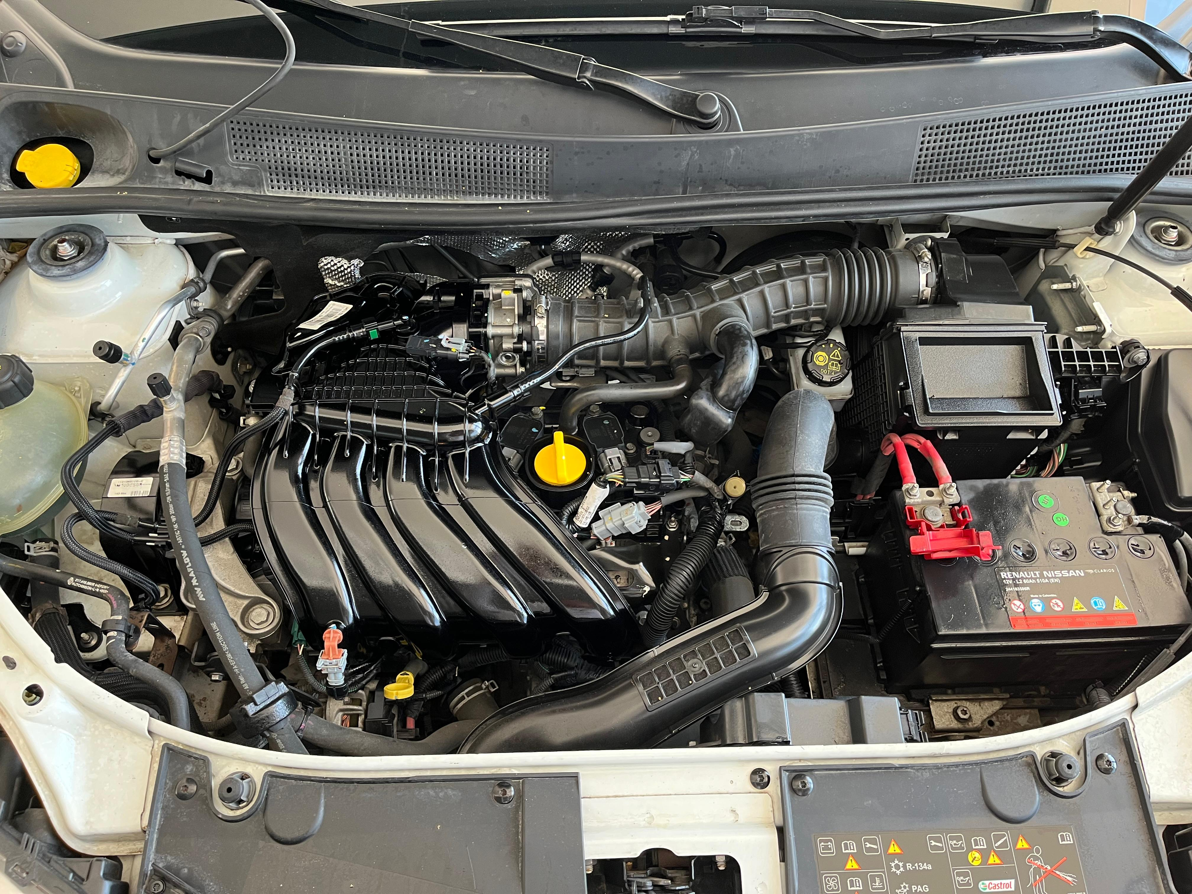 Renault Logan 4 pts. Intens, 1.6l, TM5, RA-16 (línea nueva) 2023