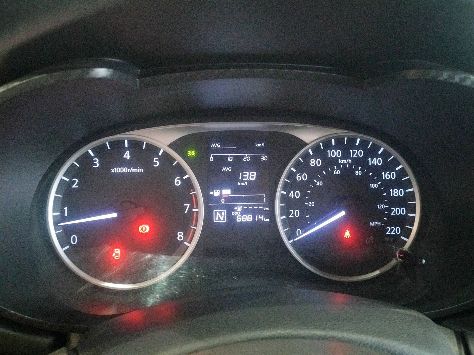 Nissan Versa 4 pts. Sense, CVT, a/ac.,R-15 2024