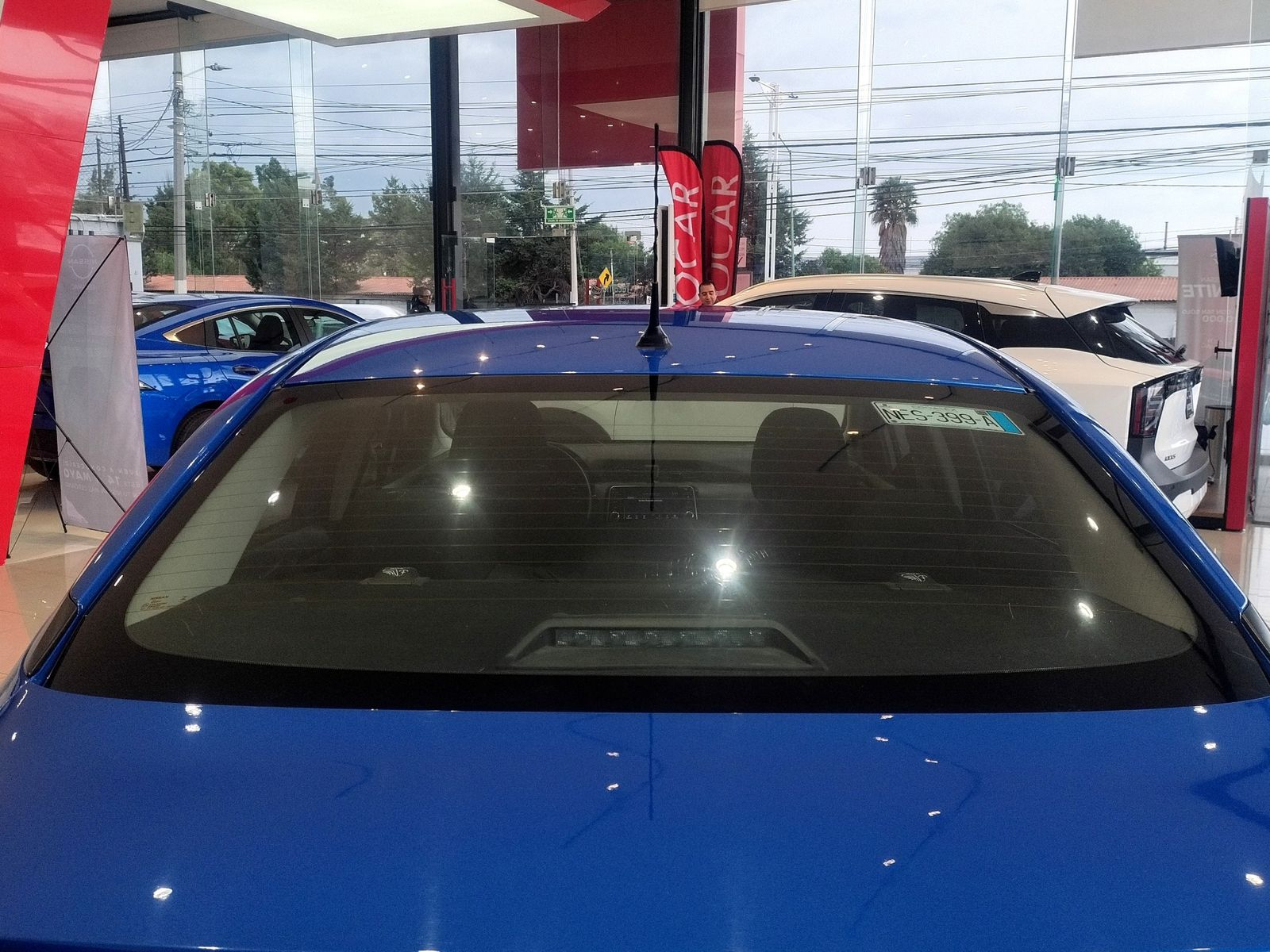 Nissan Versa 4 pts. Sense, CVT, a/ac.,R-15 2024