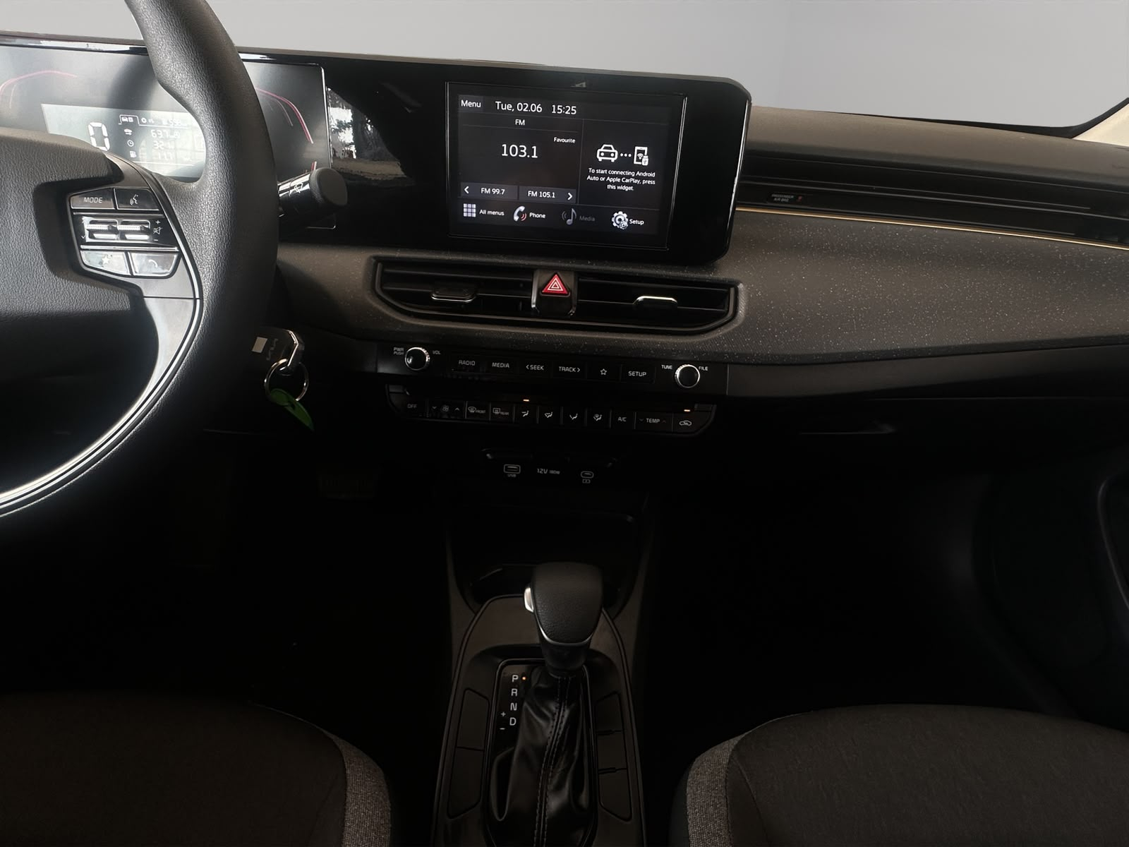KIA K3 4 pts. L, 1.6l, TA, a/ac., R-15 2026