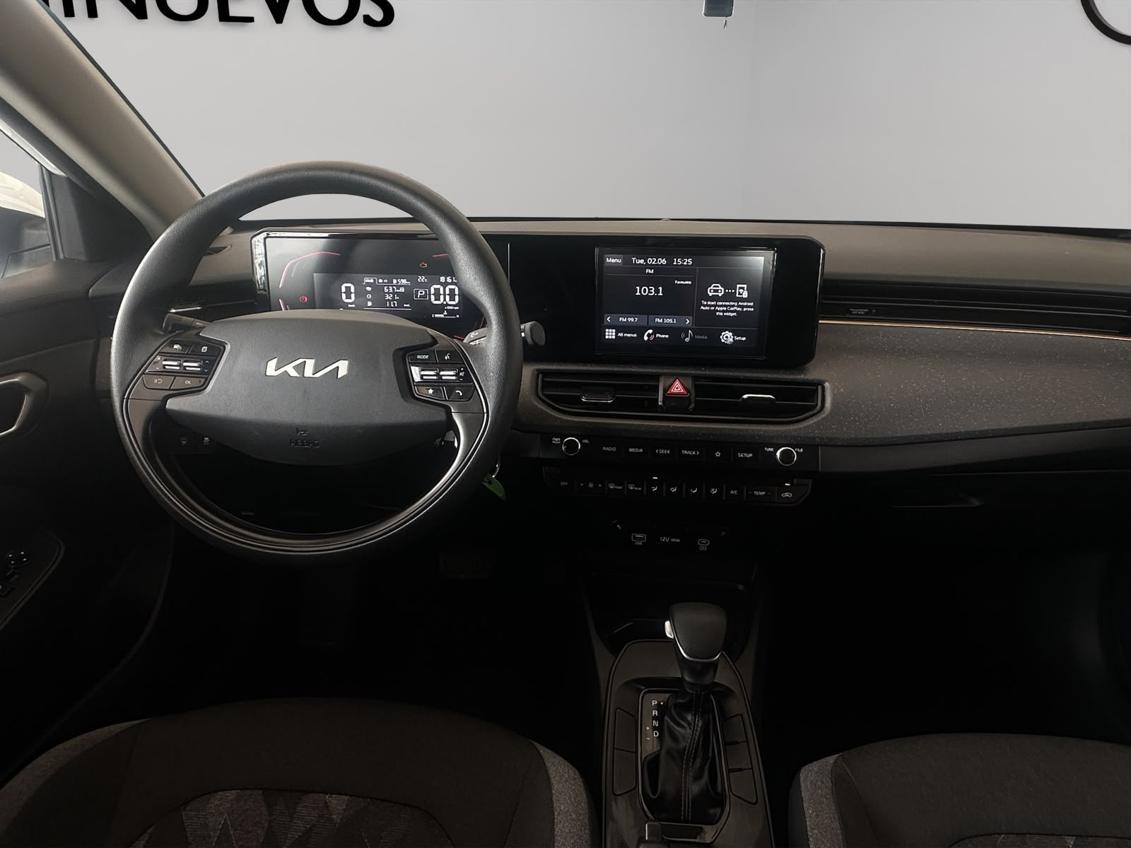 KIA K3 4 pts. L, 1.6l, TA, a/ac., R-15 2026
