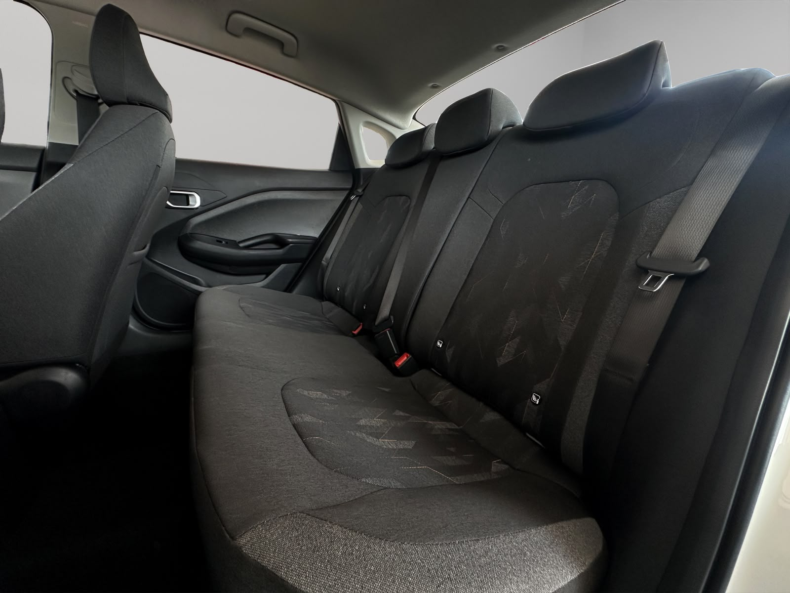 KIA K3 4 pts. L, 1.6l, TA, a/ac., R-15 2026