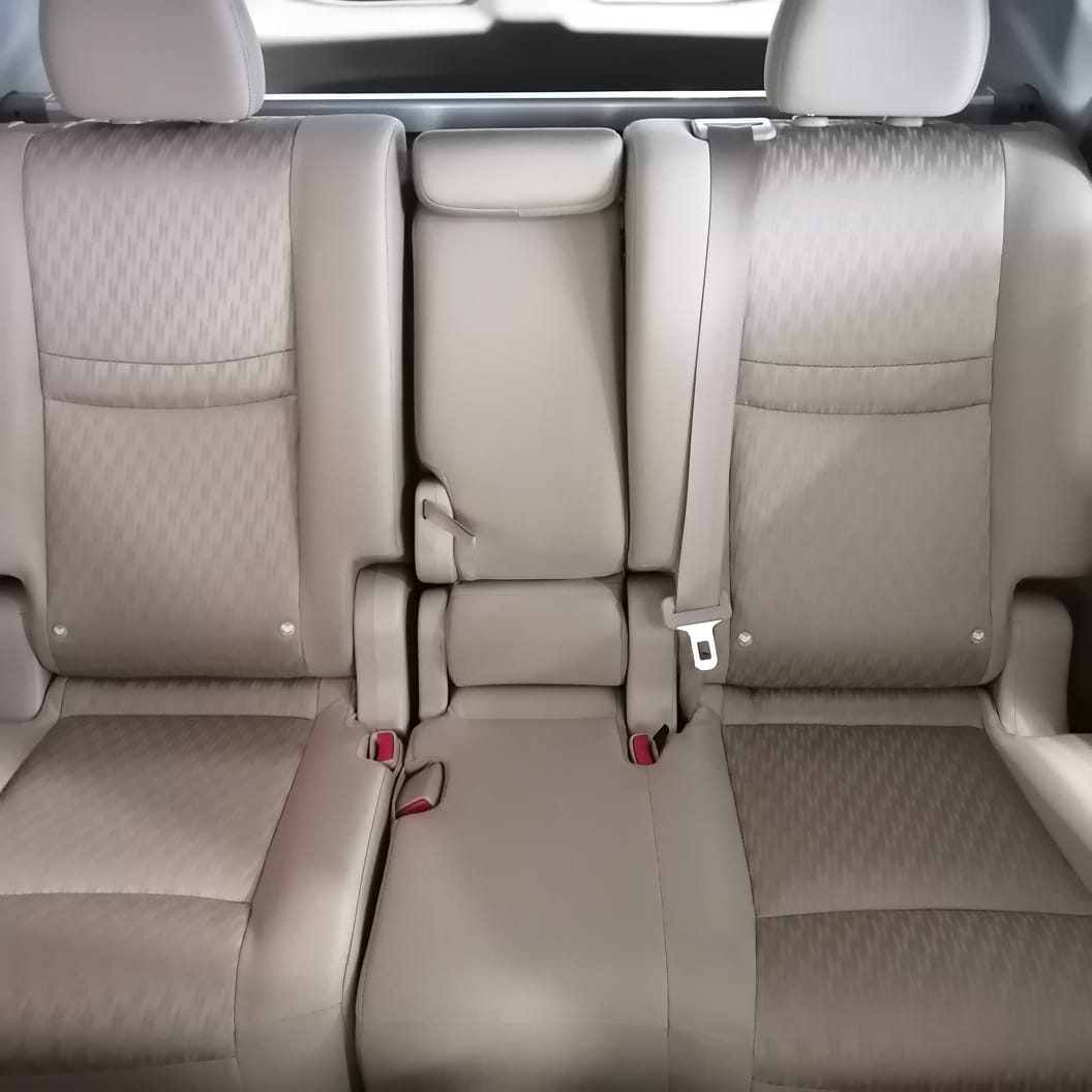 Nissan X-Trail Frente 15
