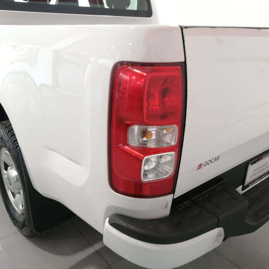Chevrolet Comerciales S10 Atrás 10