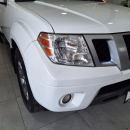 Nissan NP 300 Frontier Llantas 7