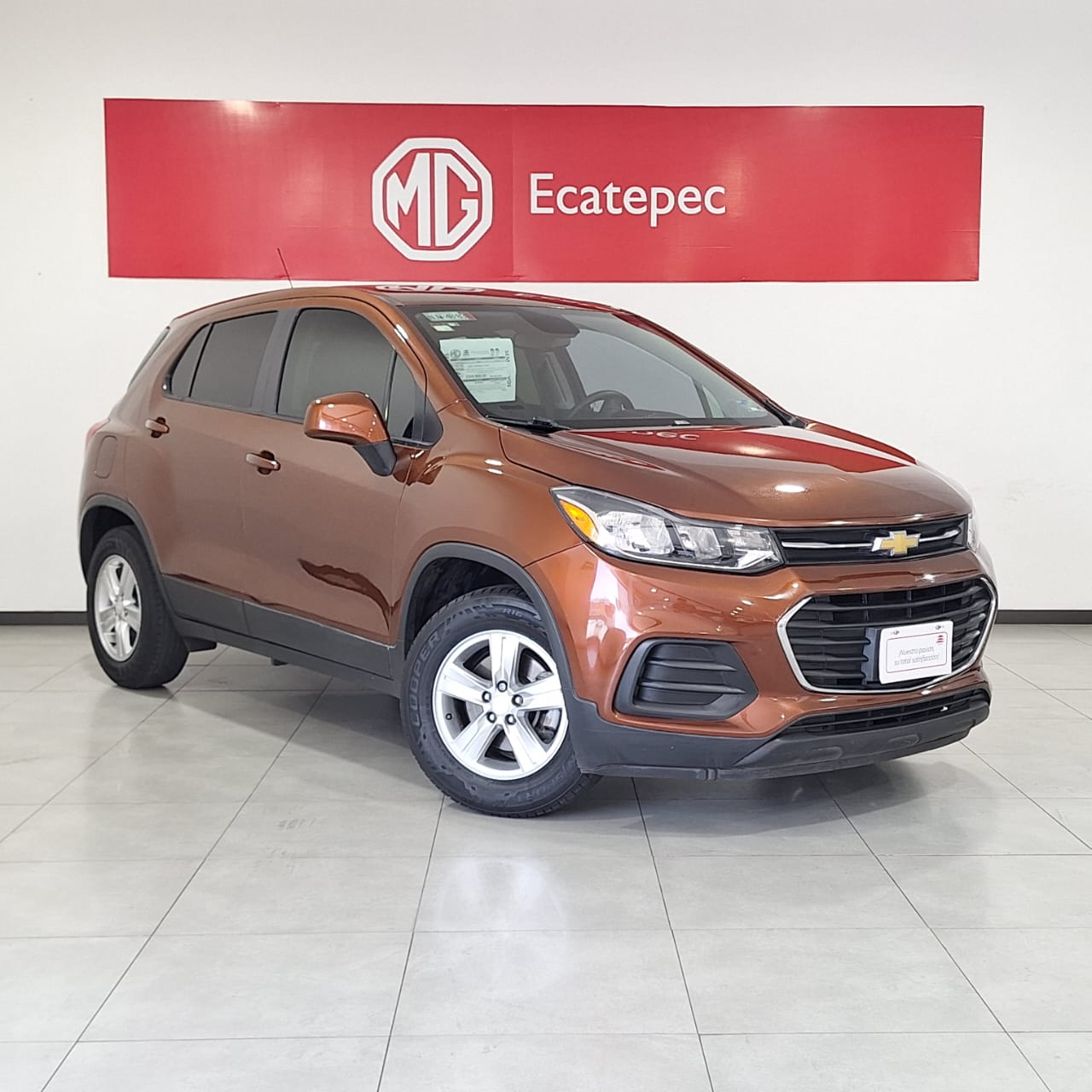 Chevrolet Trax VUD 5 pts. LS, 1.8l, TM5, RA-16 - GocarCredit