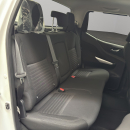 Nissan Comerciales Frontier y NP 300 Frontier Pick-Up Asientos 8
