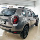 RENAULT DUSTER Lateral derecho 8