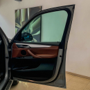 BMW X5 Interior 8