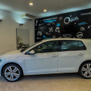 VOLKSWAGEN GOLF Atrás 2