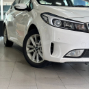KIA FORTE Lateral izquierdo 2