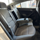 KIA FORTE Lateral izquierdo 4