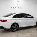 VOLKSWAGEN JETTA Frente 7