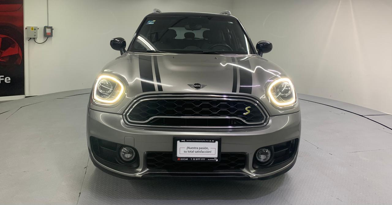 MINI Cooper Countryman Atrás 2