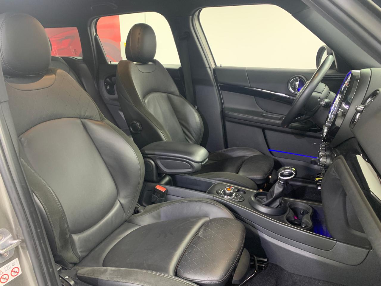 MINI Cooper Countryman Arriba 21