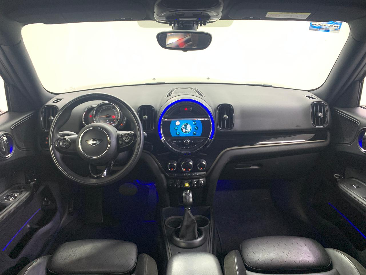 MINI Cooper Countryman Arriba 13