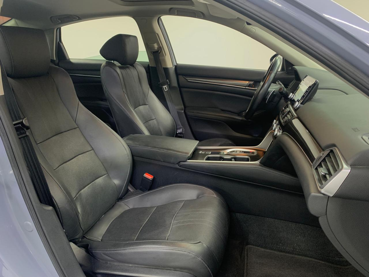 Honda ACCORD SEDAN Asientos 23