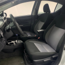 Toyota PRIUS C Atrás 21