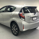Toyota PRIUS C Frente 7