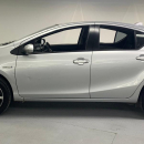 Toyota PRIUS C Frente 8