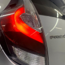 Toyota PRIUS C Frente 10