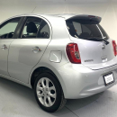 Nissan MARCH Lateral derecho 7