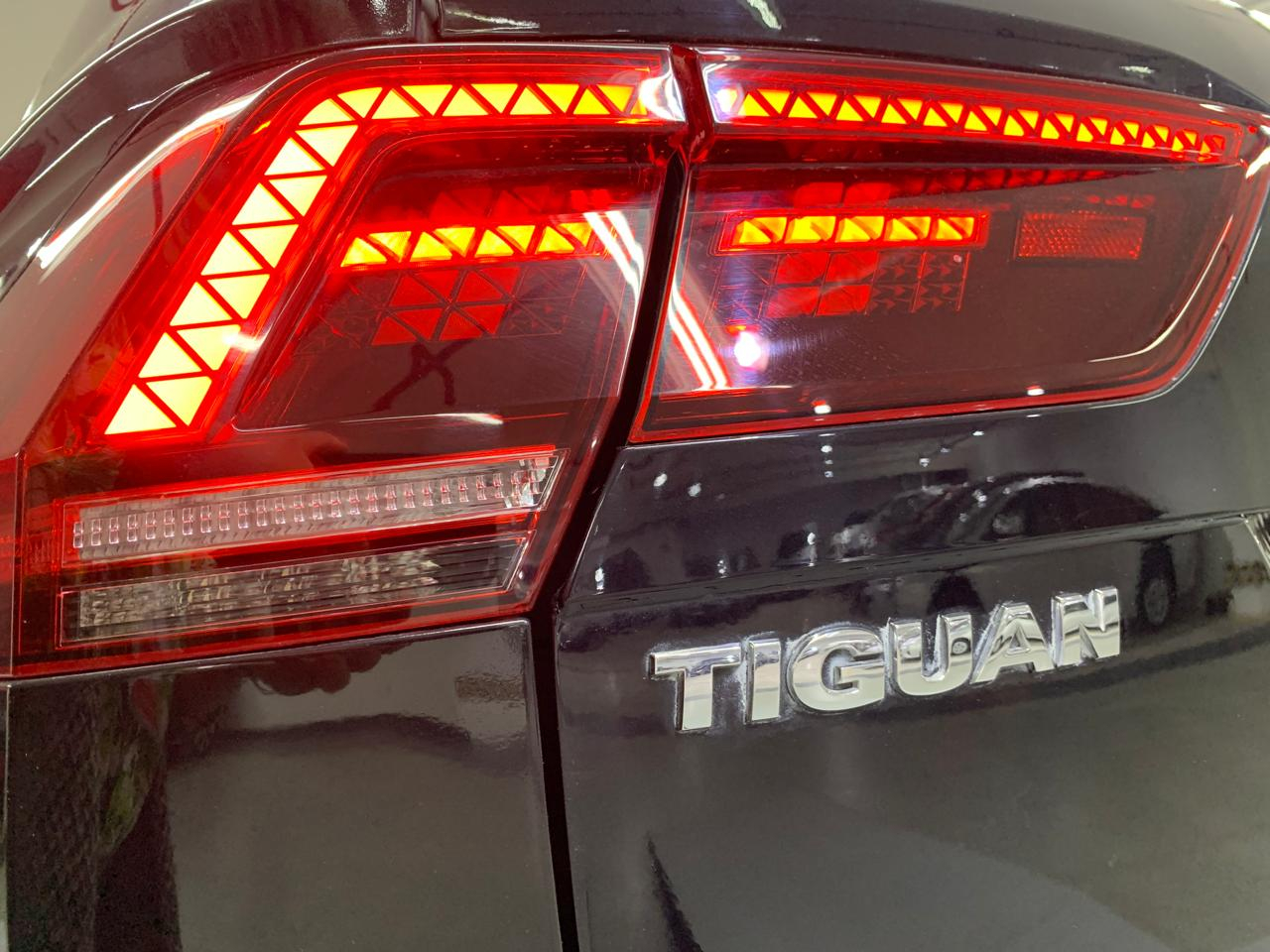 Volkswagen TIGUAN Frente 10