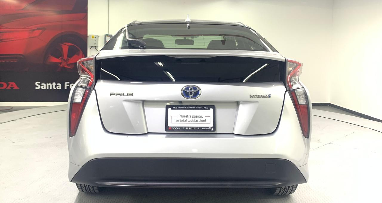 Toyota PRIUS Arriba 6