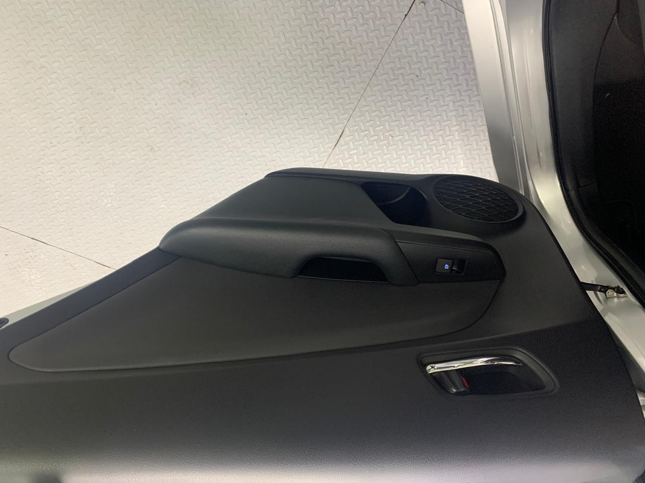 Toyota PRIUS Frente 22