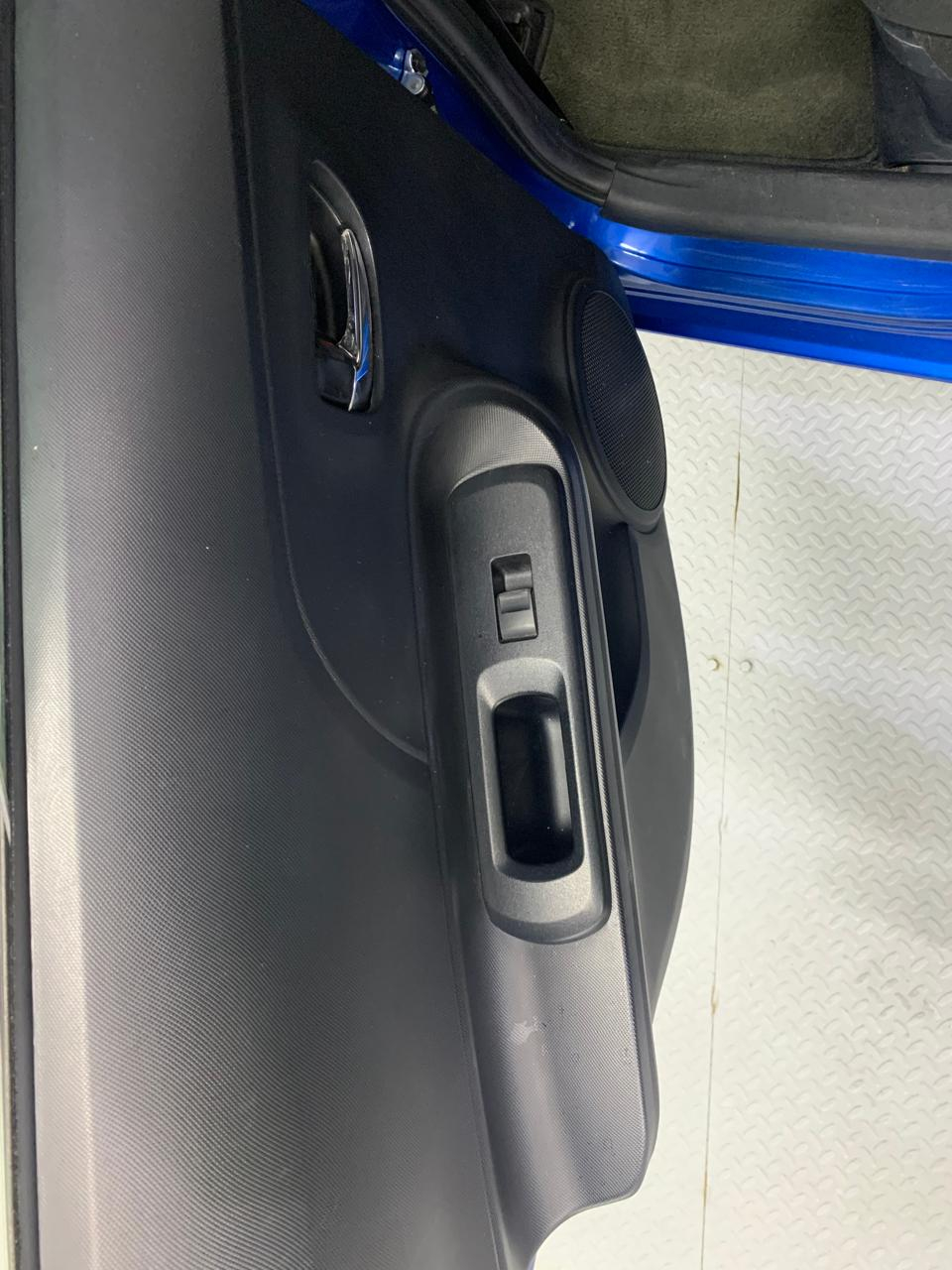 Toyota PRIUS Frente 20