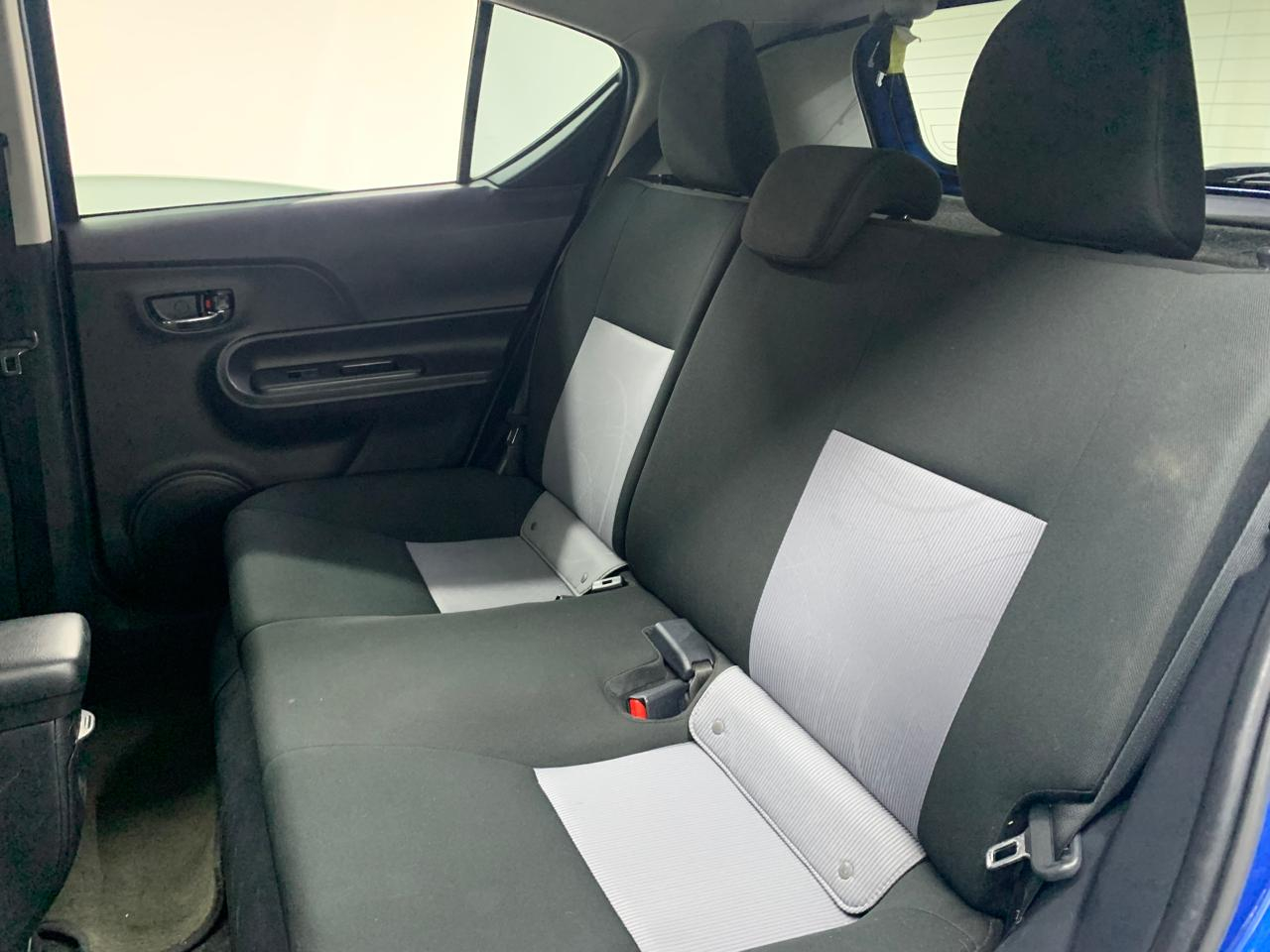 Toyota PRIUS Llantas 24