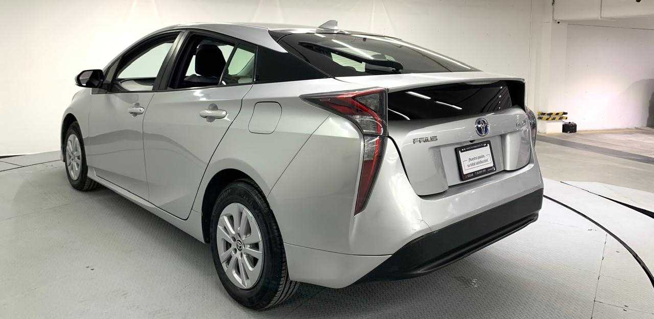 Toyota PRIUS Arriba 7