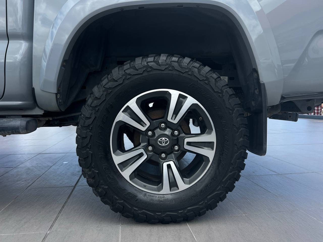 Toyota TACOMA Asientos 6