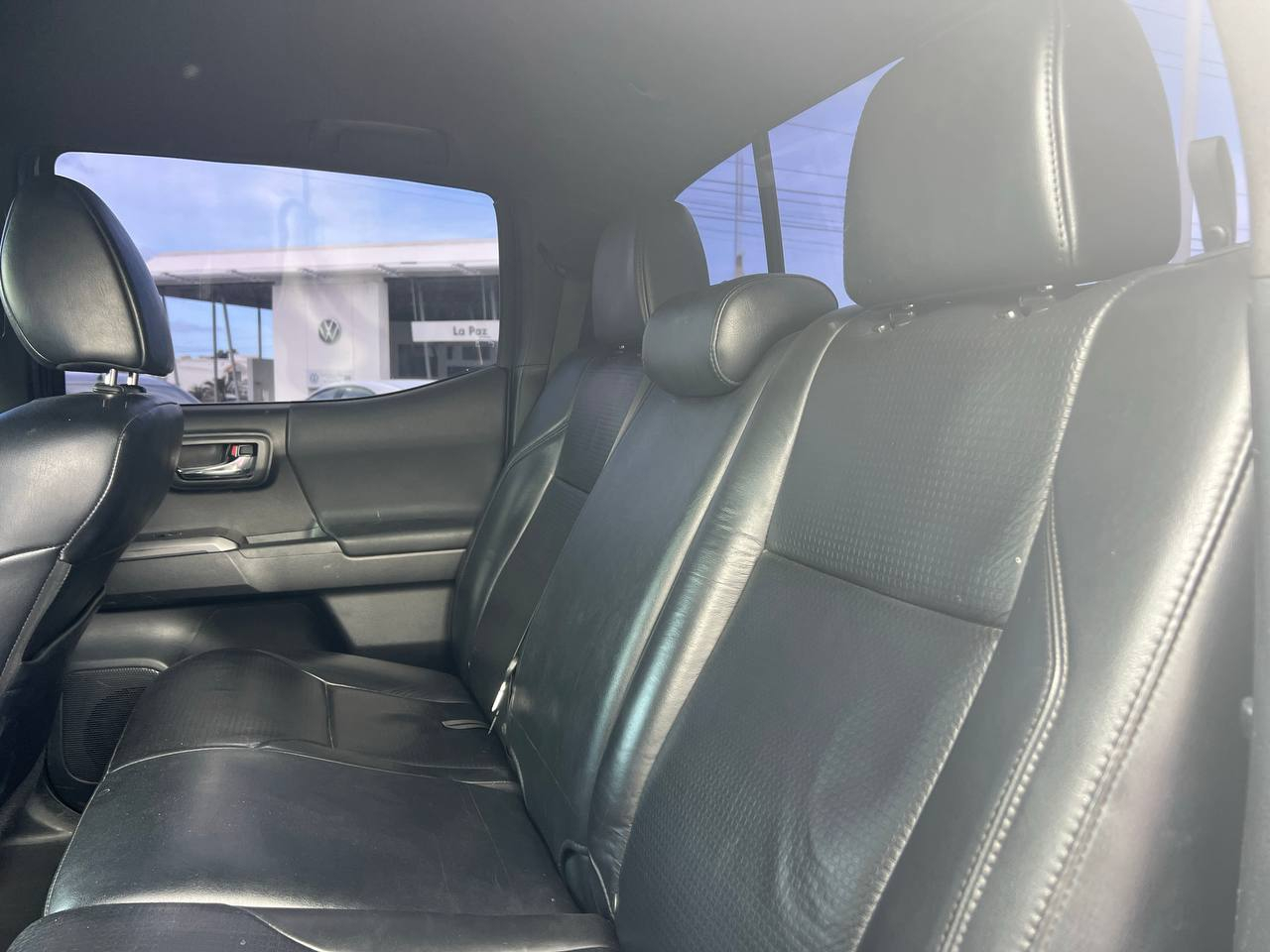 Toyota TACOMA Asientos 8