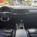 Toyota TACOMA Lateral izquierdo 9