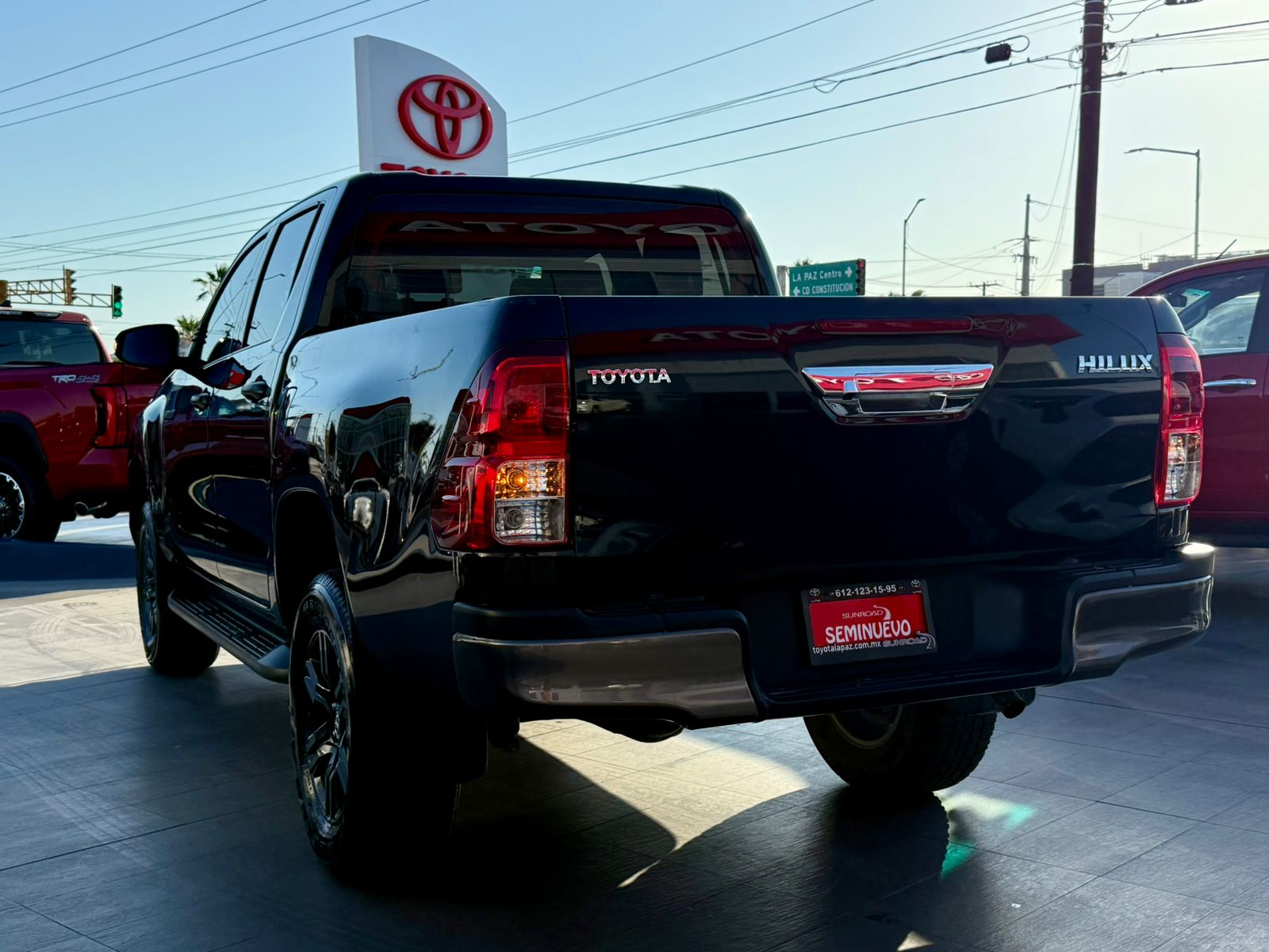 Toyota HILUX Llantas 5