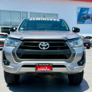 Toyota HILUX Frente 3