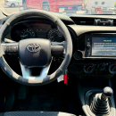 Toyota HILUX Llantas 7