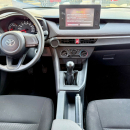 Toyota YARIS Lateral derecho 8