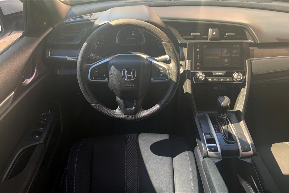 Honda CIVIC Arriba 6