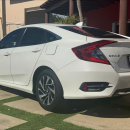 Honda CIVIC Atrás 4