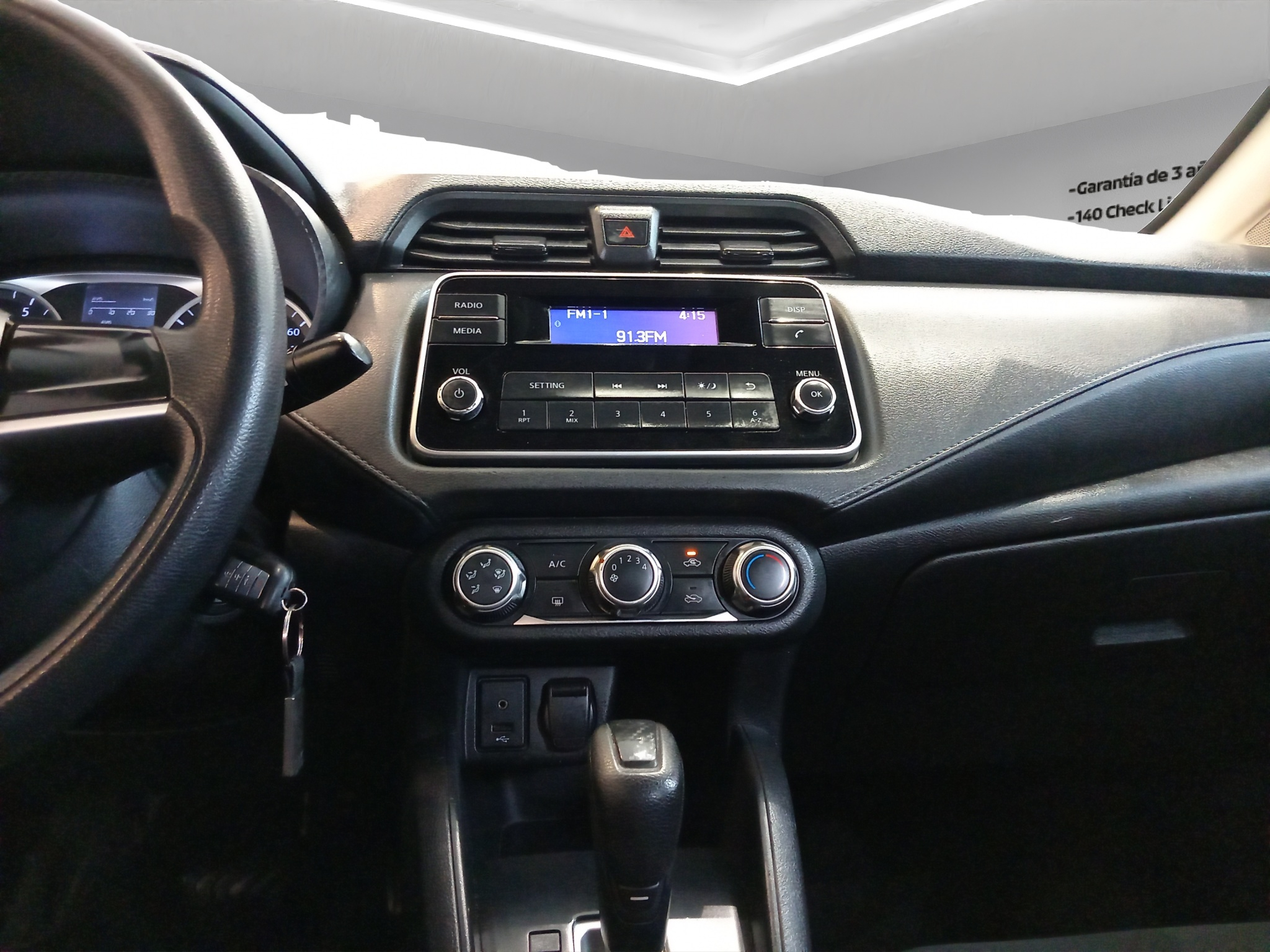 Nissan Versa 4 pts. Sense, TM5, a/ac., VE, R-15 (línea anterior) 2022