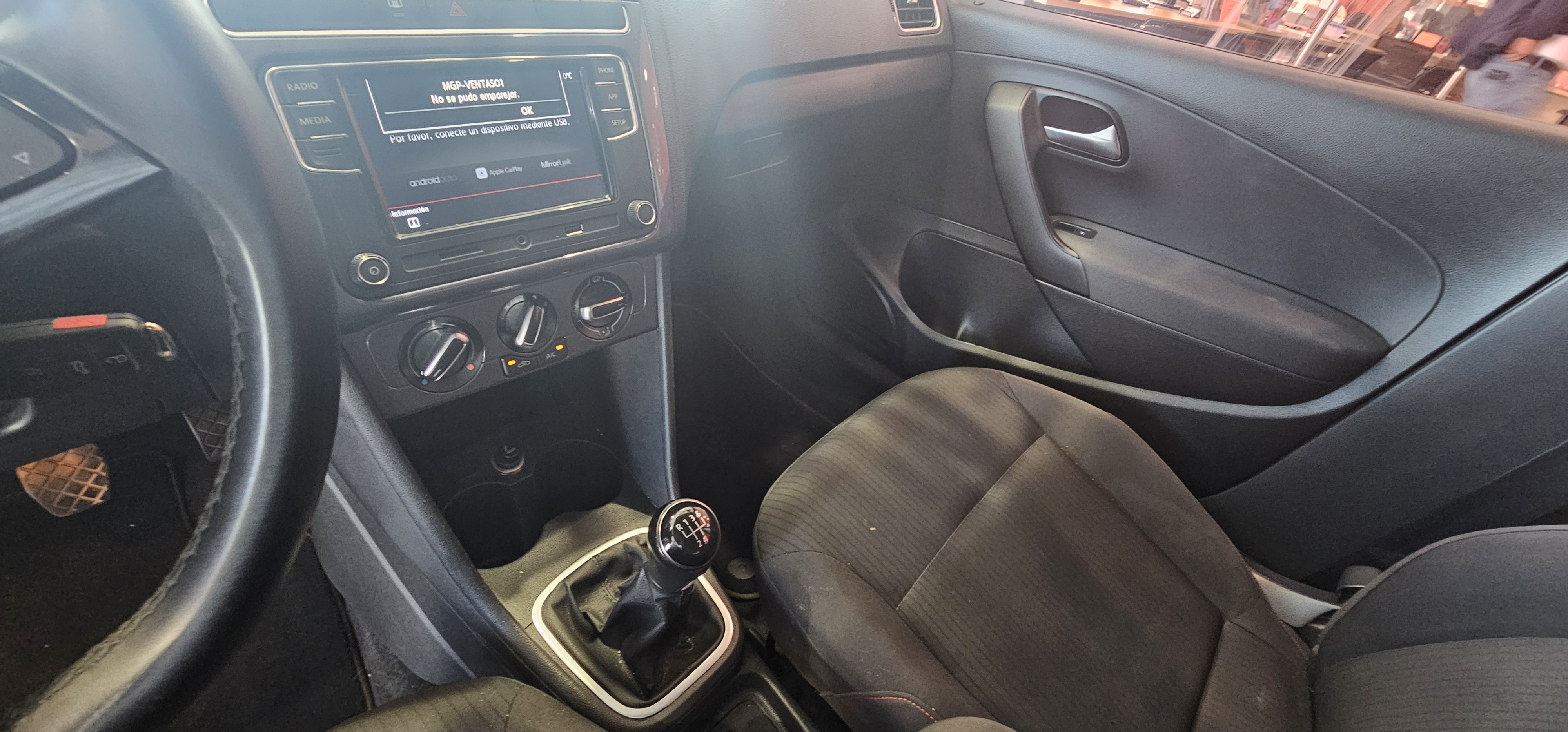 Volkswagen POLO Asientos 10