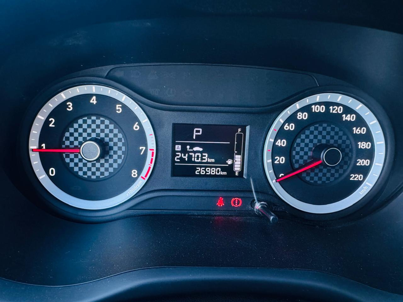 Hyundai Grand i10 Interior 27