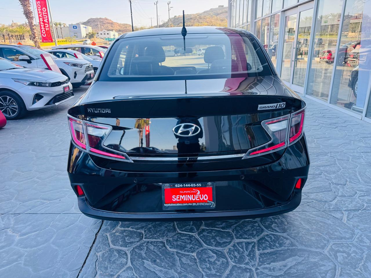 Hyundai Grand i10 Lateral derecho 7