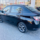 Hyundai Grand i10 Atrás 3