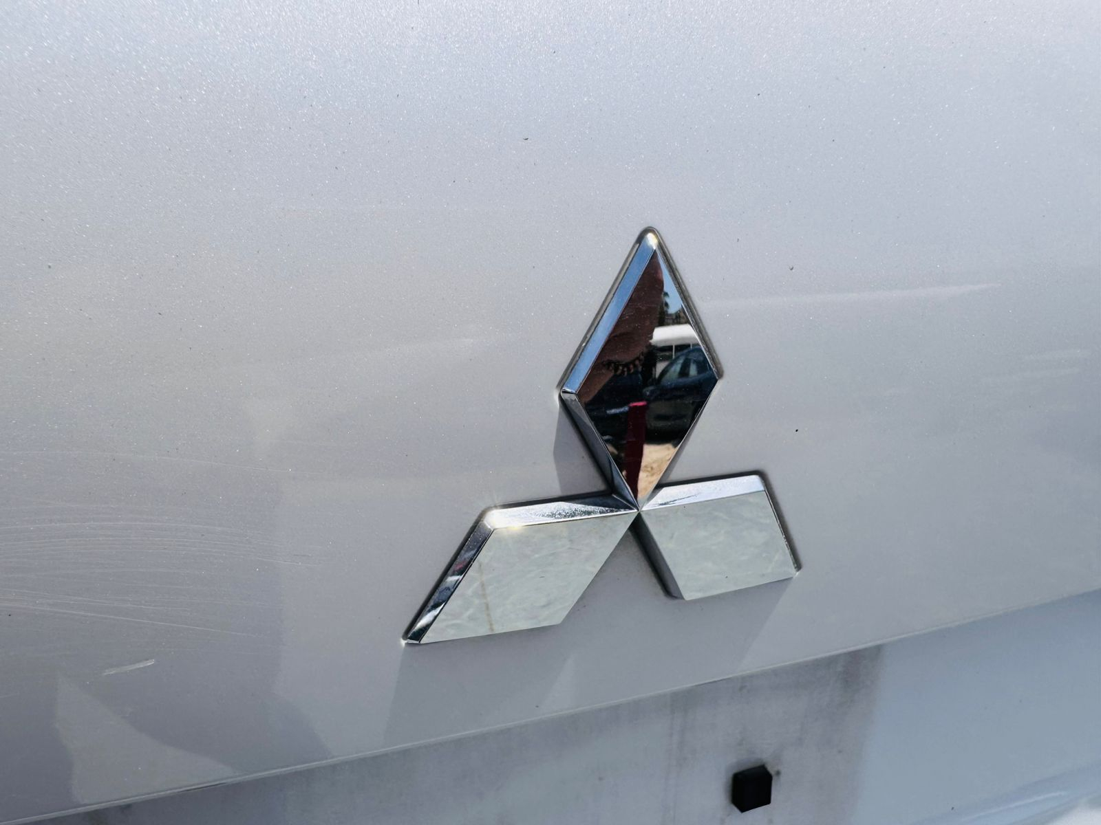 Mitsubishi XPANDER Atrás 24