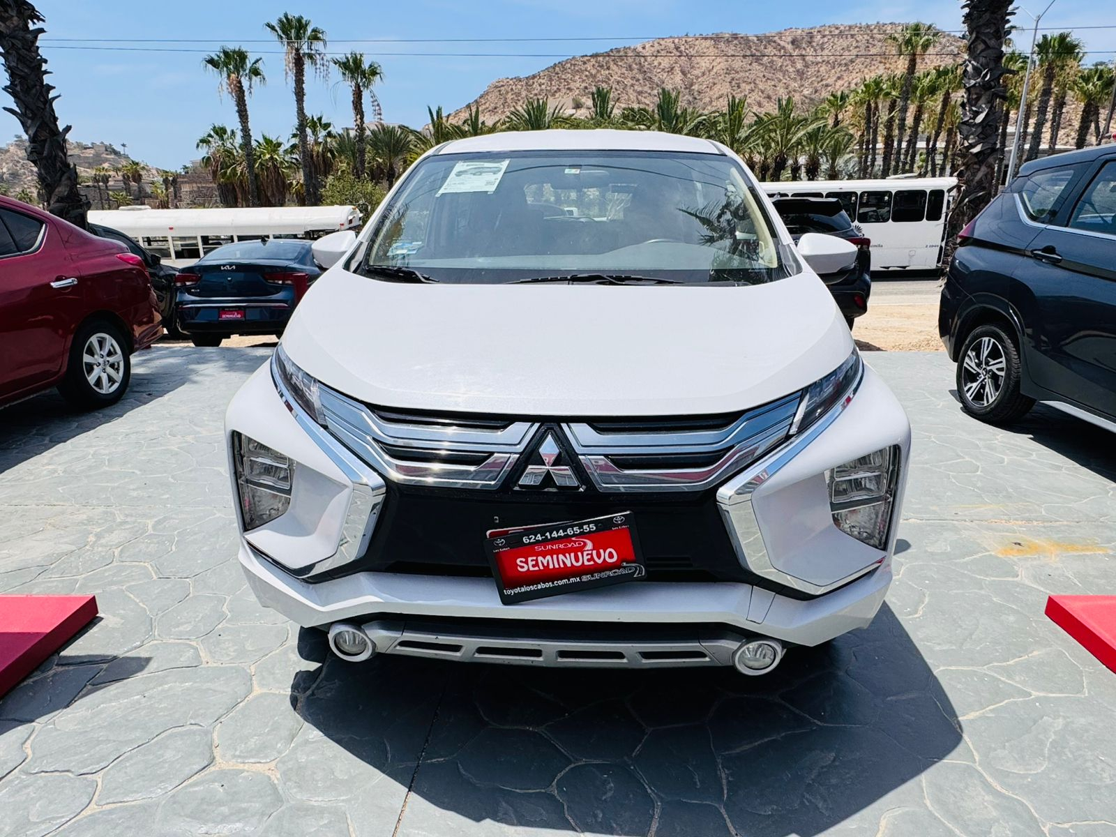 Mitsubishi XPANDER Interior 2