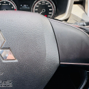 Mitsubishi XPANDER Asientos 12